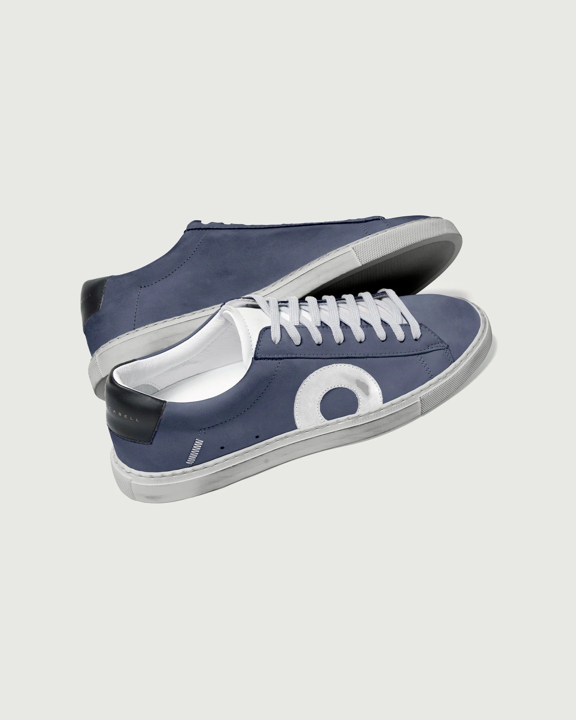 Low 1 | Yale - Image 3