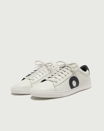 Alternative view of Low 1 | White / Black (Orthopedic)